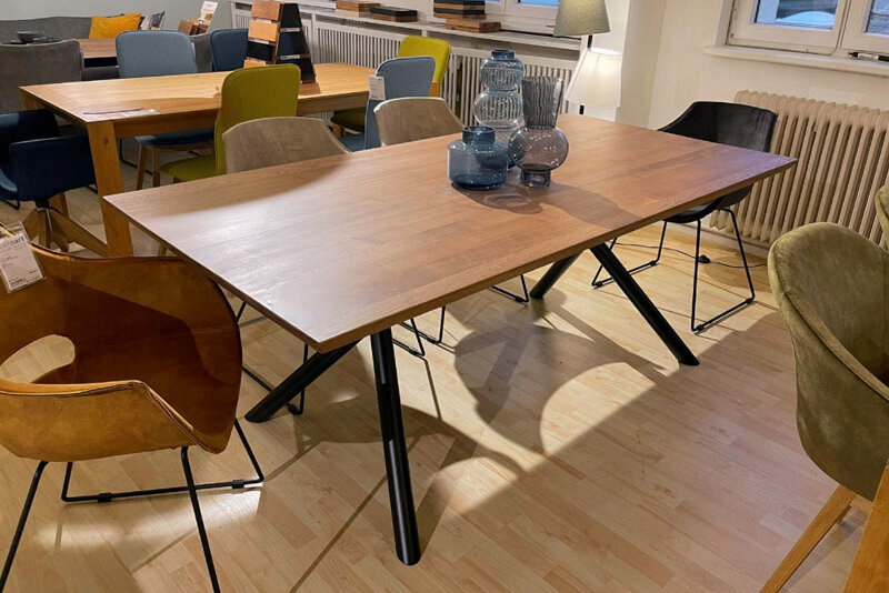 outlet-design-tisch-1 outlet-design-tisch-1