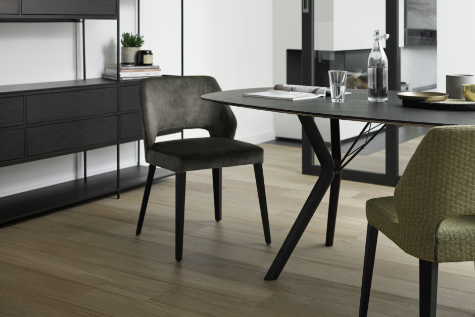 Design-esstisch-ECLIPSE-berlin-steglitz-10 Design-esstisch-ECLIPSE-berlin-steglitz-10