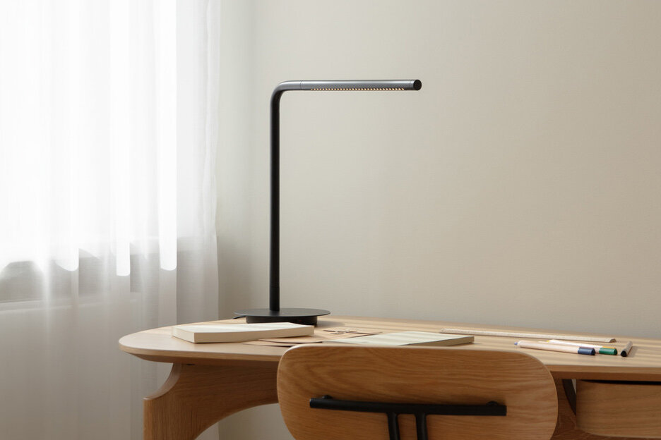 UMAGE-Omni-table-tischleuchte-berlin-steglitz-4