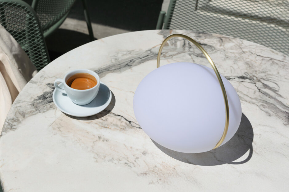 UMAGE-Tischleuchte-Orbit_17 UMAGE-Tischleuchte-Orbit_17