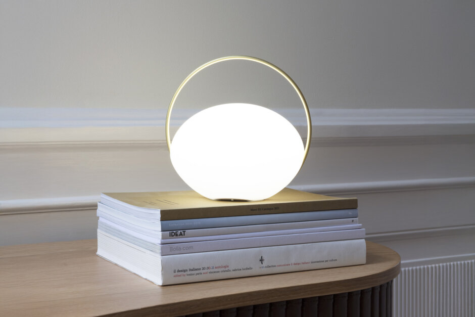 UMAGE-Tischleuchte-Orbit_8 UMAGE-Tischleuchte-Orbit_8