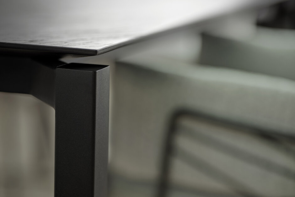 design-esstisch-float-berlin-steglitz-3a