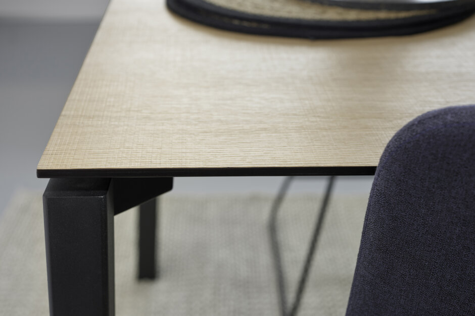 design-esstisch-float-berlin-steglitz-9a