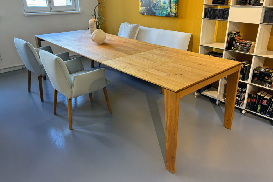 design-esstisch-casa-nova-berlin-stgelitz-3 design-esstisch-casa-nova-berlin-stgelitz-3