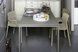 Kristalia_be-Easy-7~5-berlin-steglitz-esstisch
